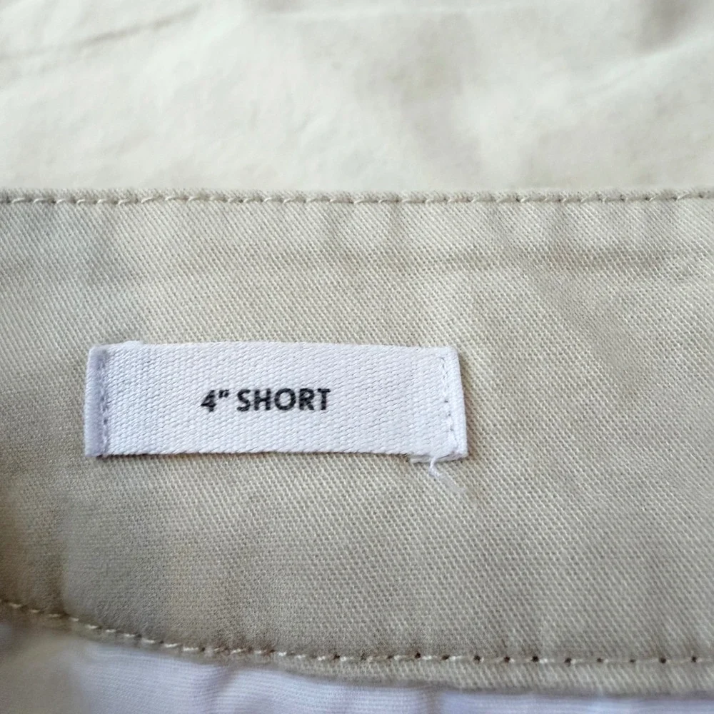 LOFT Outlet Womens Khaki Chino Shorts Beige 4 Inch Inseam Size 12‎ Mid Rise